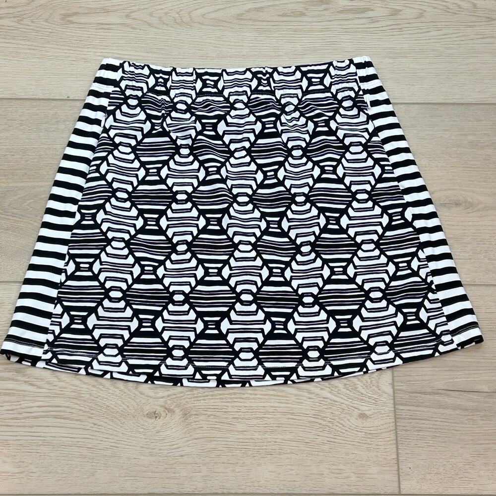 J. McLaughlin Skort geometric pattern and side stripes size med - Picture 2 of 7